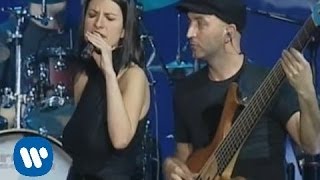 Laura Pausini  Ascolta il tuo cuore Live [upl. by Maurey]