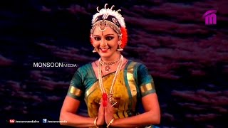 Manju Warrier performing Kuchipudi at Nishagandhi Festival 2015 Thiruvananthapuram 1 [upl. by Kcirred]