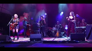 Fishermans daughter  The WAIFS  Live  Fremantle 25 Feb 2021 [upl. by Ellevel]