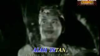 quotJangan Adik Angan AnganquotKaraoke Lagu PRamlee petikan filem quotMusang Berjangutquot [upl. by Mela]