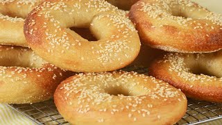 Homemade Bagels Recipe Demonstration  Joyofbakingcom [upl. by Ianej]