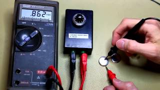 How to Measure a CR2032 Coin cell battery 006 [upl. by Tonry]