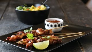 Kylling satay med mangosalat  Trines Mat [upl. by Enelcaj]