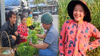 Exploring Pao Familys Thriving Green Garden A Bustling Street Market Experience [upl. by Eniger]