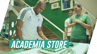 Jailson comemora cinco anos da Academia Store com palmeirenses [upl. by Annaiel]