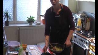 Recette de flan de courgettes avec FarinUP BIO [upl. by Zildjian]