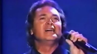 Engelbert Humperdinck LIVE  Unchained Melody [upl. by Adamec763]