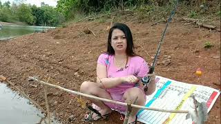 strike tipis tipis ikan putih 🔴 Lady angler 🔴 mancing mania 🔴Fishing mania 🔴 [upl. by Asserac586]