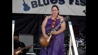 Joanna Connor  Video By Sodafixer  North Atlantic Blues fest 2014  Awesome Slide [upl. by Meisel]