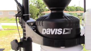 Davis Vantage Pro 2 Wireless Home Weather Station Complete Review [upl. by Cost]